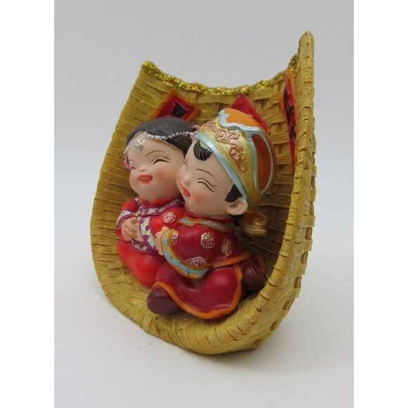 Chinese Wedding Couple Figurine In Traditional Attire With Gold Coloured Base - Picture 5 of 10